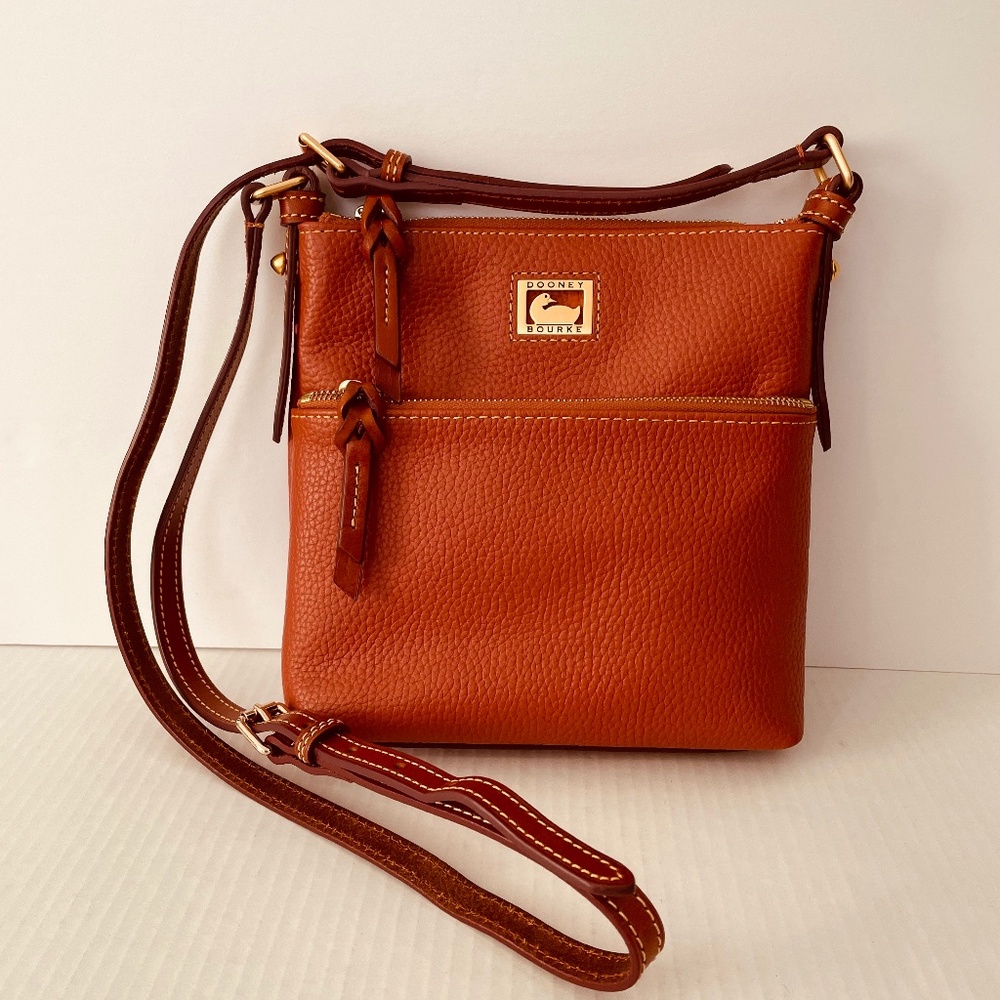 Dooney & Bourke Bag